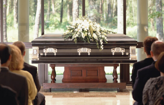 264846-1600x1030-closed-casket-funeral